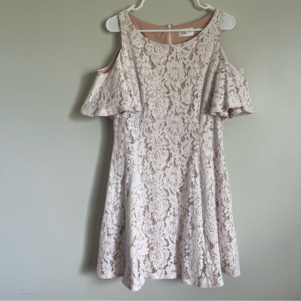 Eliza J Ivory Lace Overlay Dress Flutter Sleeve Fit Flare Size 14 Wedding Brunch